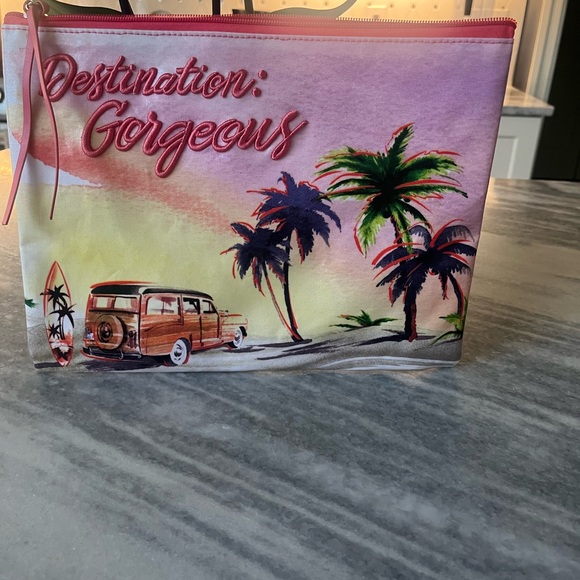 Vintage 🏝Merle ☀️Norman 🏝cosmetics ☀️🏝bag 🏝travel ☀️😂size toiletry 🏝☀️ - Picture 10 of 16